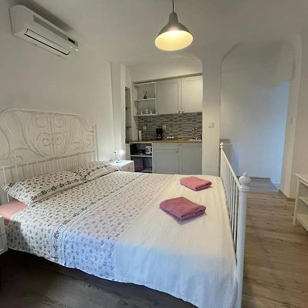 Studio Apartman Barbeta Grebaštica Extérieur photo